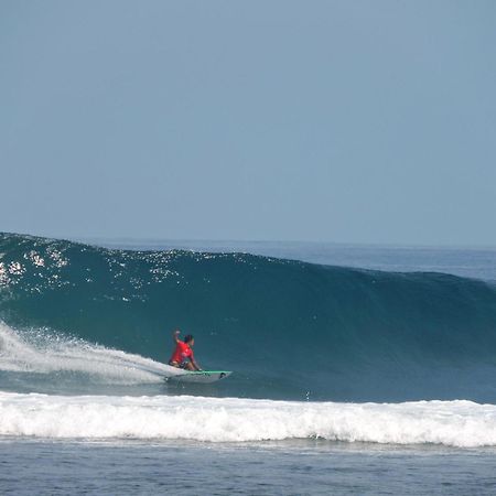 Sumatra Surf Resort Biha Eksteriør bilde